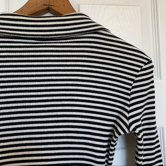 Vintage 90’s Le Chateau Long Sleeve Lace-up Top Black and White Stripe Size XS - Picture 3 of 8